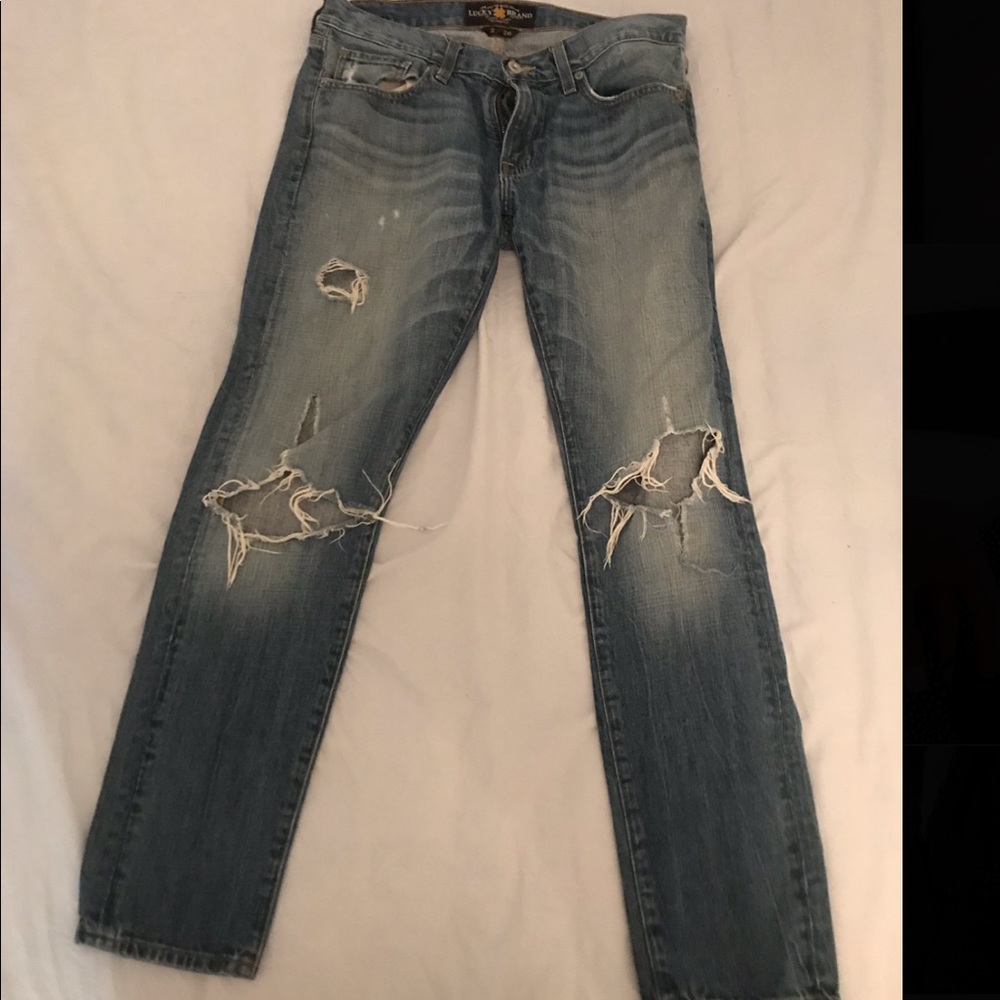 Lucky brand 2/26 - Sierra cigarette EUC